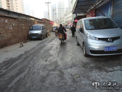 南面滩的冰溜子路面